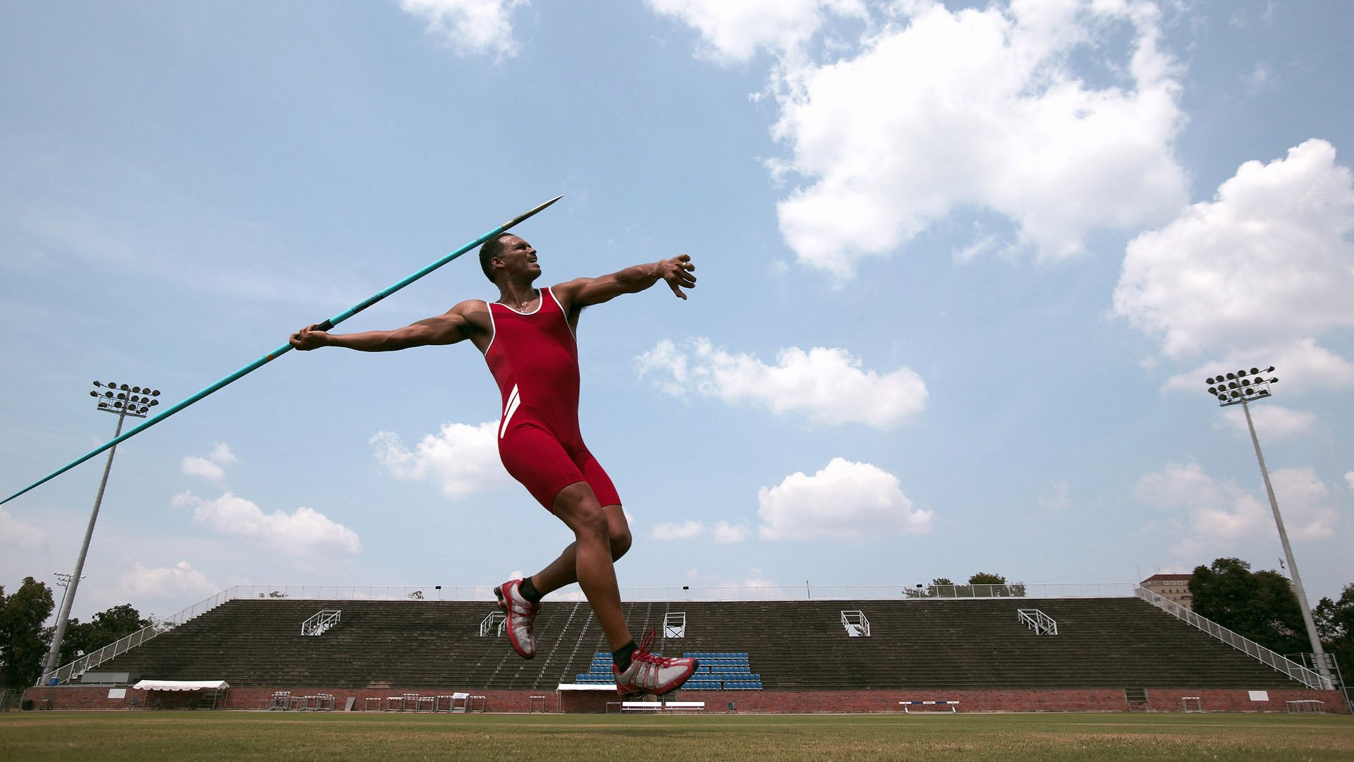 塔图姆官方宣布刷新纪录新规,MAD引发争议!全场沸腾不已