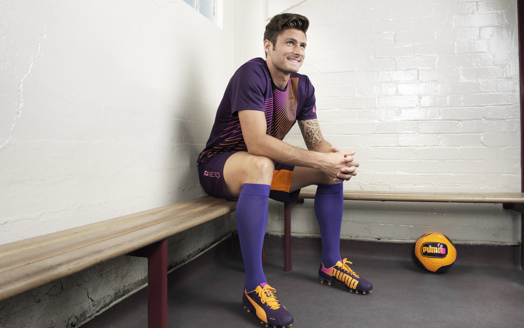 C罗新星关键助攻表现惊艳,巴塞罗那未来可期!